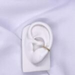 Piercing fake bolinha ouro 18k
