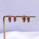 Dupla argola click cravejada pink ouro 18k