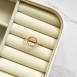 Anel minimalista ouro 18k