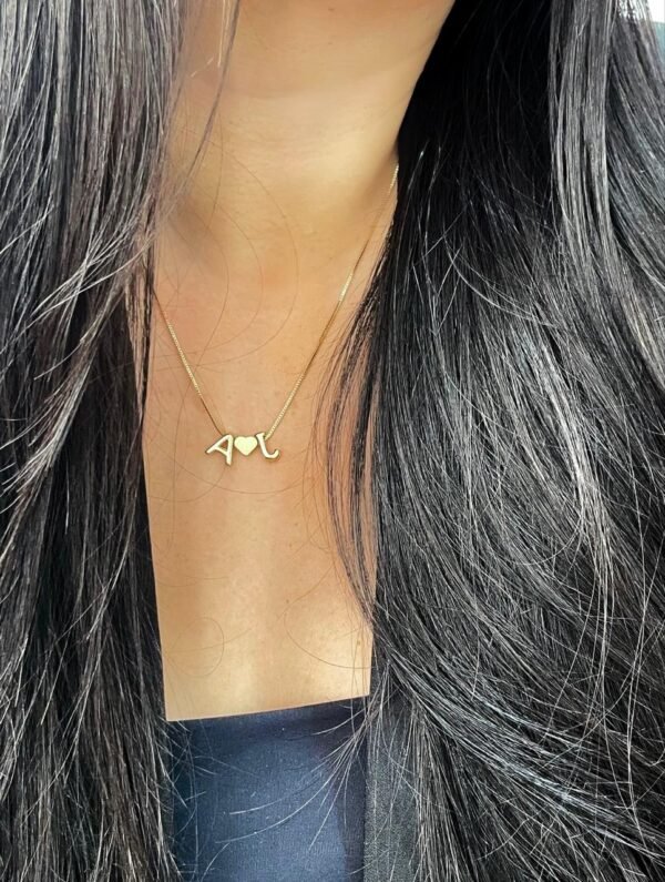 Colar personalizado 2 letras e coração ouro 18k - Imagem 2