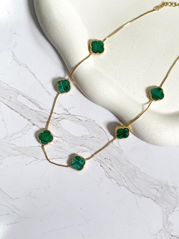 Choker trevo verde ouro 18k