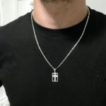 Corrente masculina piastrini cruz vazada