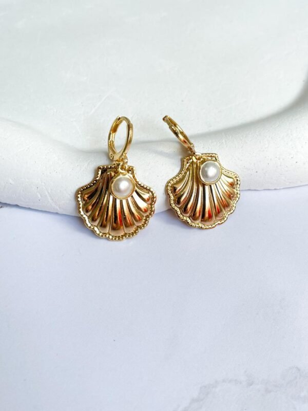 Argola concha e pérola ouro 18k