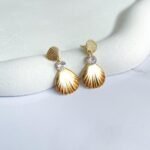 Brinco conchas ouro 18k