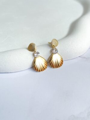 Brinco conchas ouro 18k