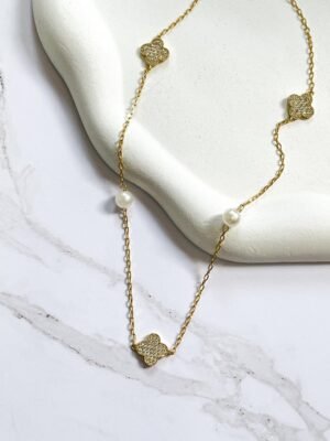 Colar trevos cravejados e pérolas ouro 18k