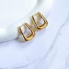 Argola triangulo G ouro 18k
