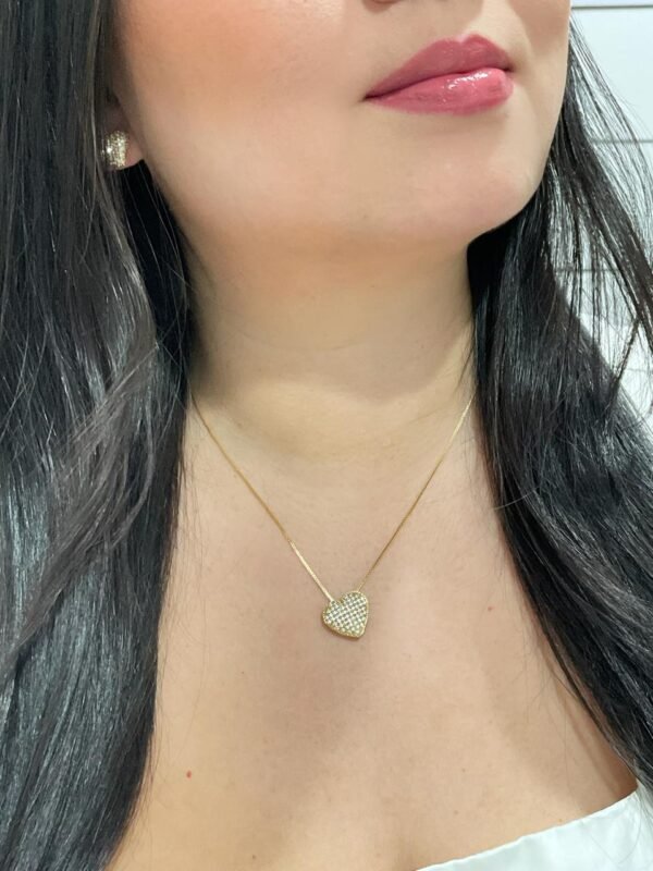 Colar coração cravejado ouro 18k - Imagem 2