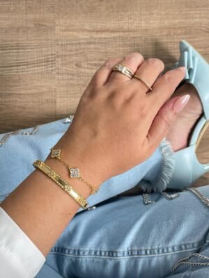 Pulseira trevos pedraria ouro 18k