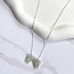 Colar filhos cravejado luxo