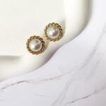 Brinco botão pérola ouro 18k