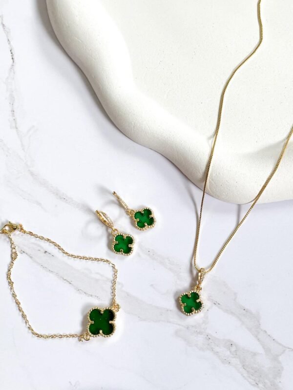 Pulseira trevo verde ouro 18k - Imagem 2