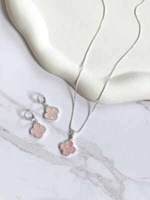 Conjunto trevo candy rosa