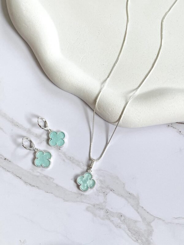 Conjunto trevo candy verde