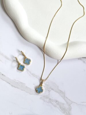 Conjunto trevo azul ouro 18k